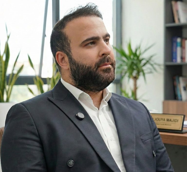 JOUYA MAJIDI جویا مجیدی